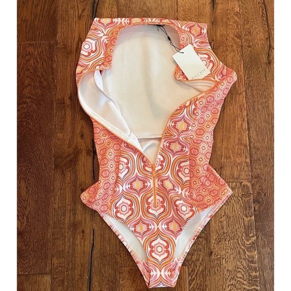 Hale Bob Scuba Swimsuit One Piece Sz S Surf Shivani Front Zipper Modest NWT $156 - Picture 10 of 15